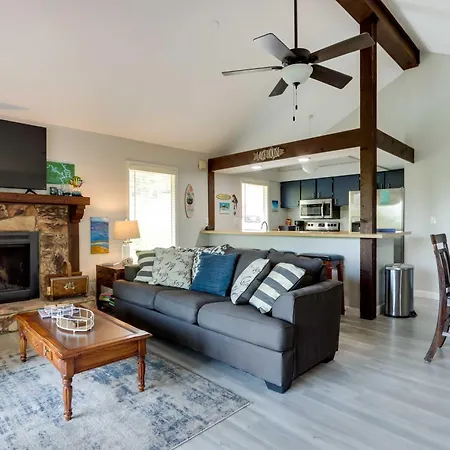Margaritaville Resort Retreat With Hot Tub And Deck